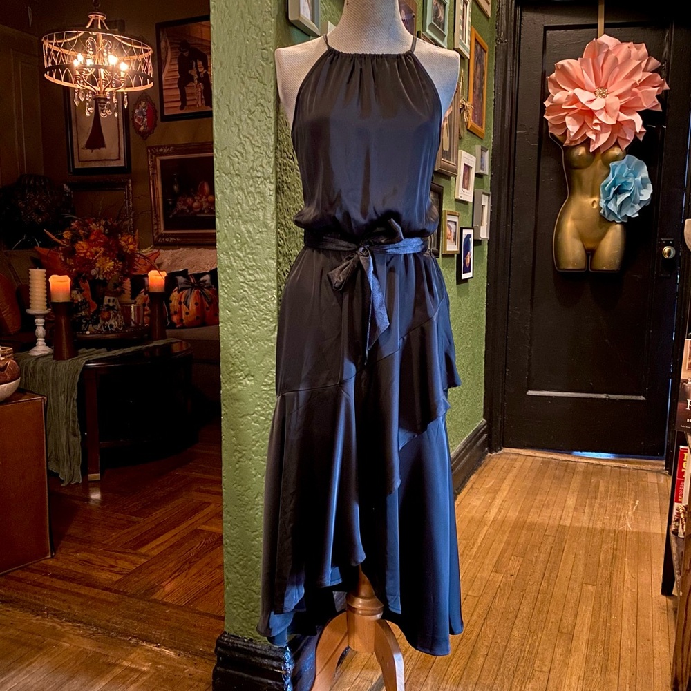 Chic Asymmetrical Black Dress